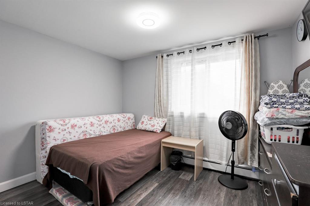 1590 Ernest Avenue, #301
