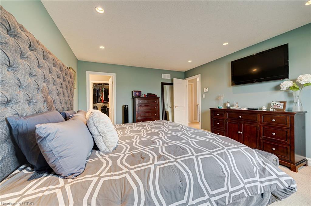 2706 Bateman Trail