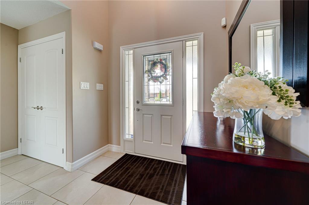 2706 Bateman Trail