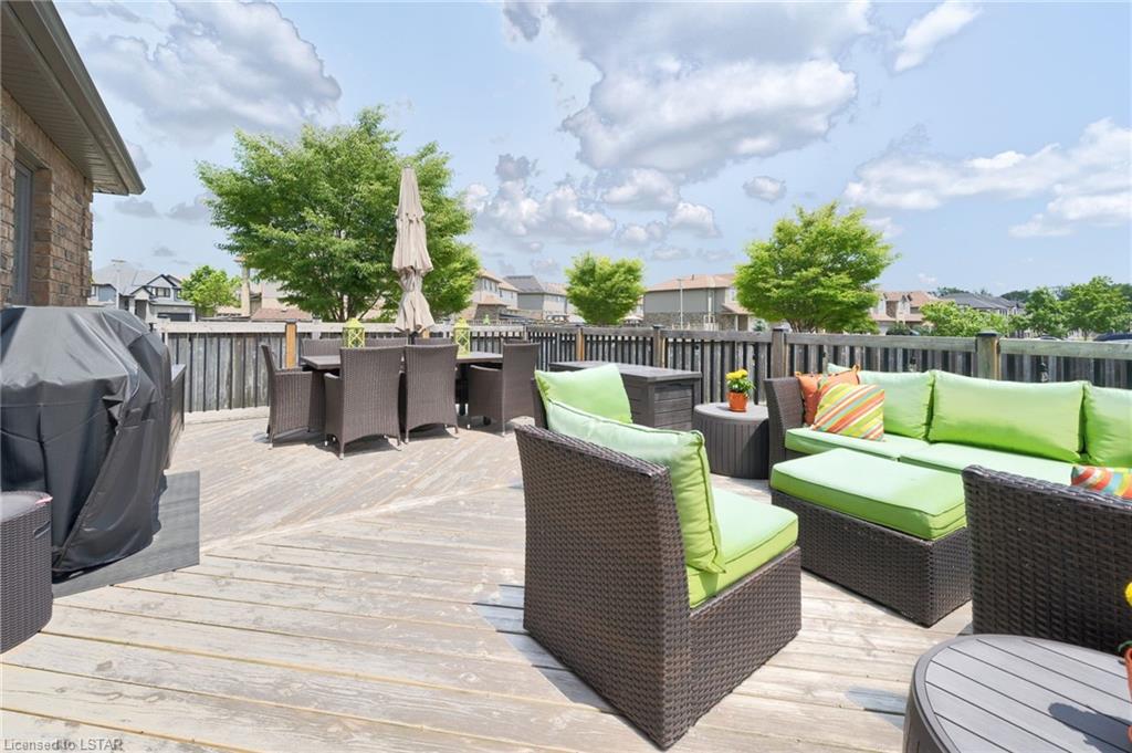 2706 Bateman Trail