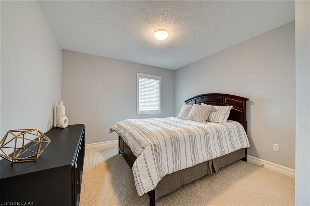 2706 Bateman Trail
