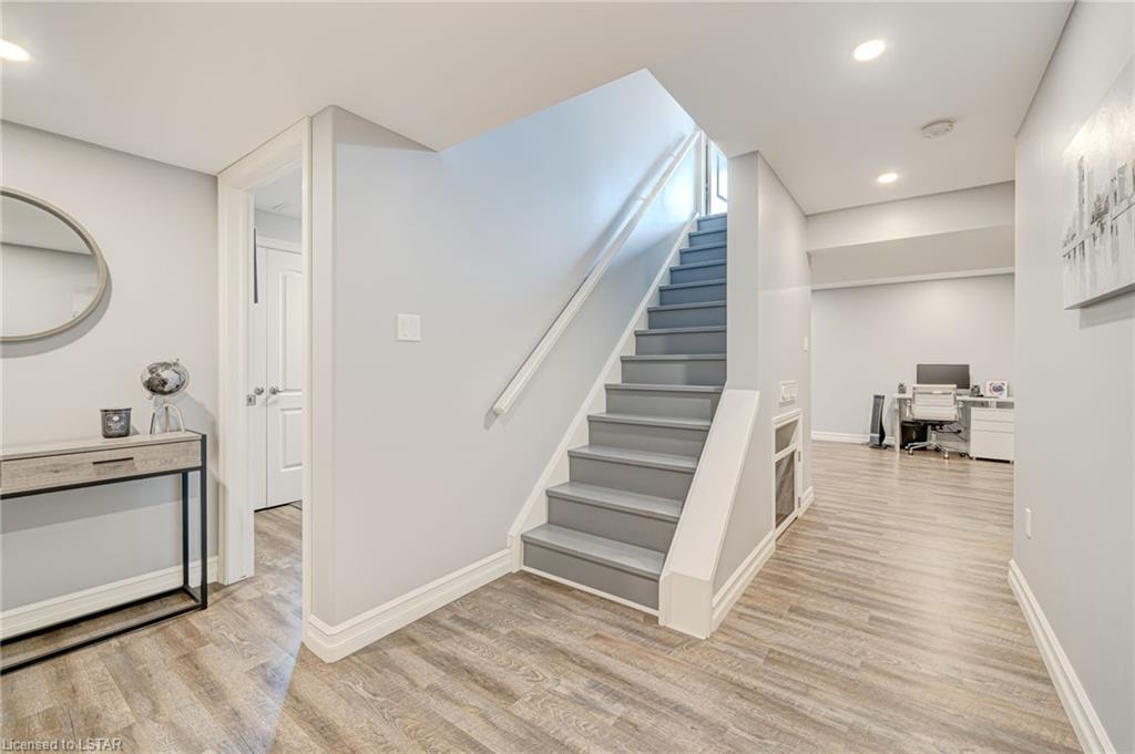 2706 Bateman Trail