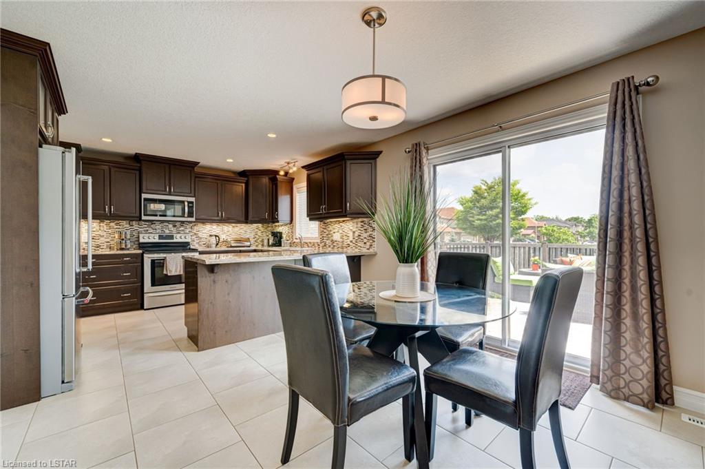 2706 Bateman Trail