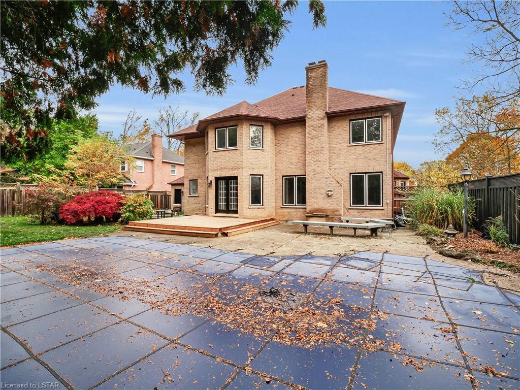 1577 Hillside Drive