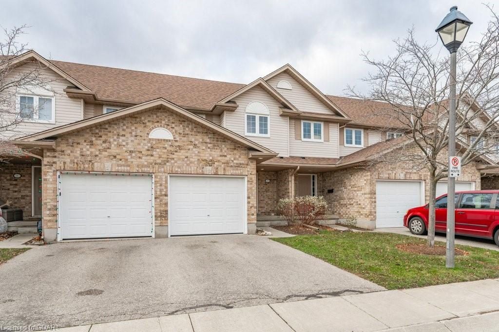 31 Schroder Crescent, #5