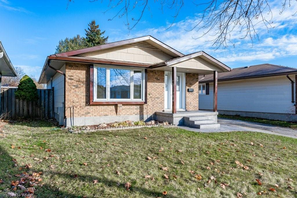 18 Geneva Crescent