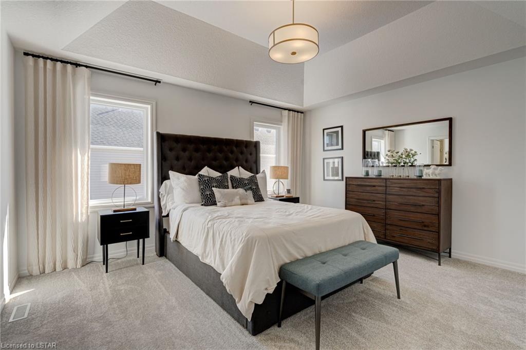 1595 Noah BEND