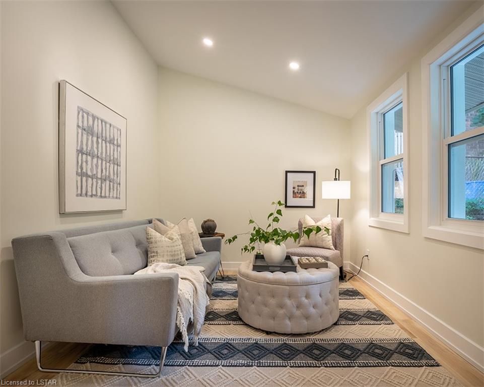 20 Upper Avenue