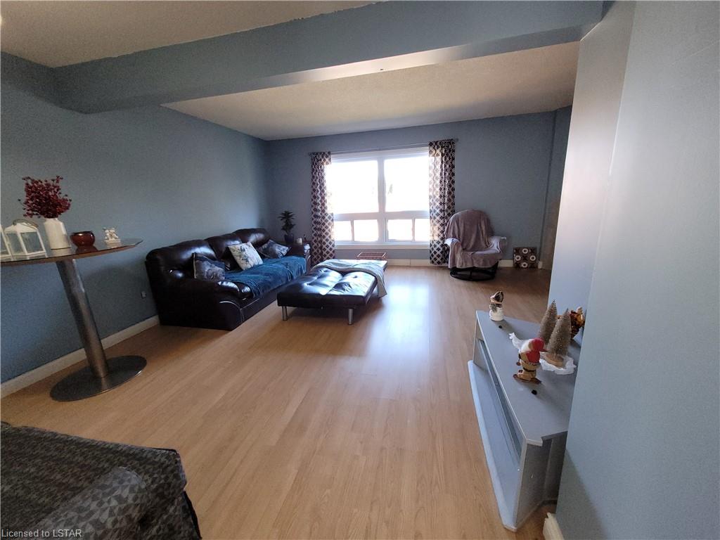 536 Third Street, #29