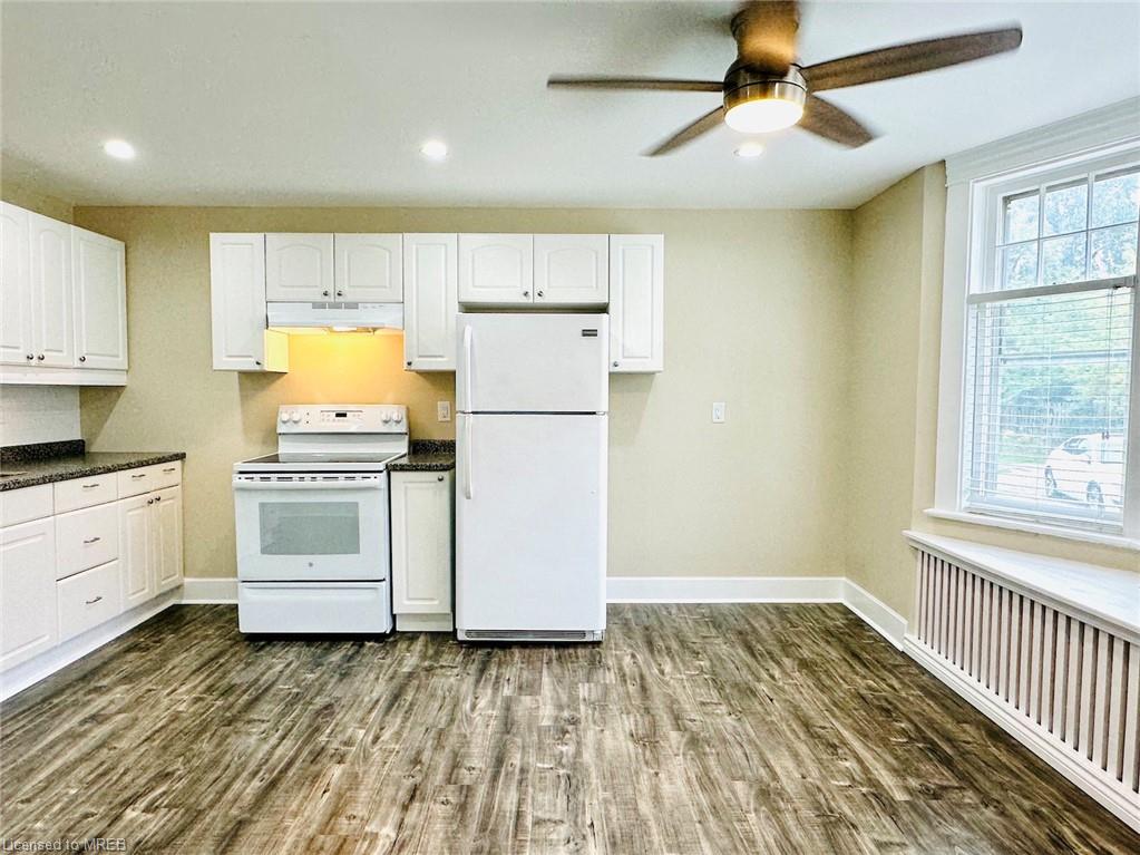 20 Cameron Street N, #1