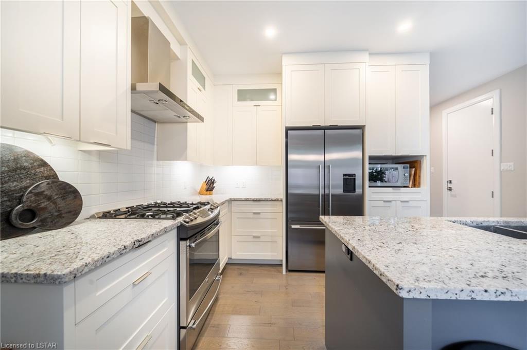 433 Hyde Park Road, #8
