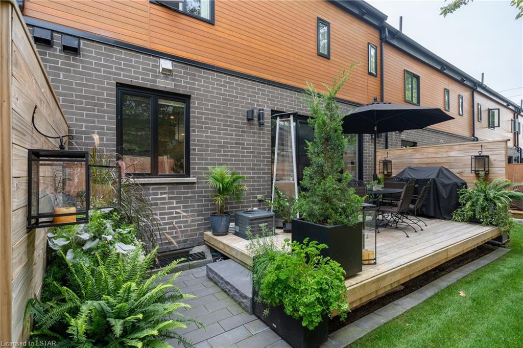 433 Hyde Park Road, #8