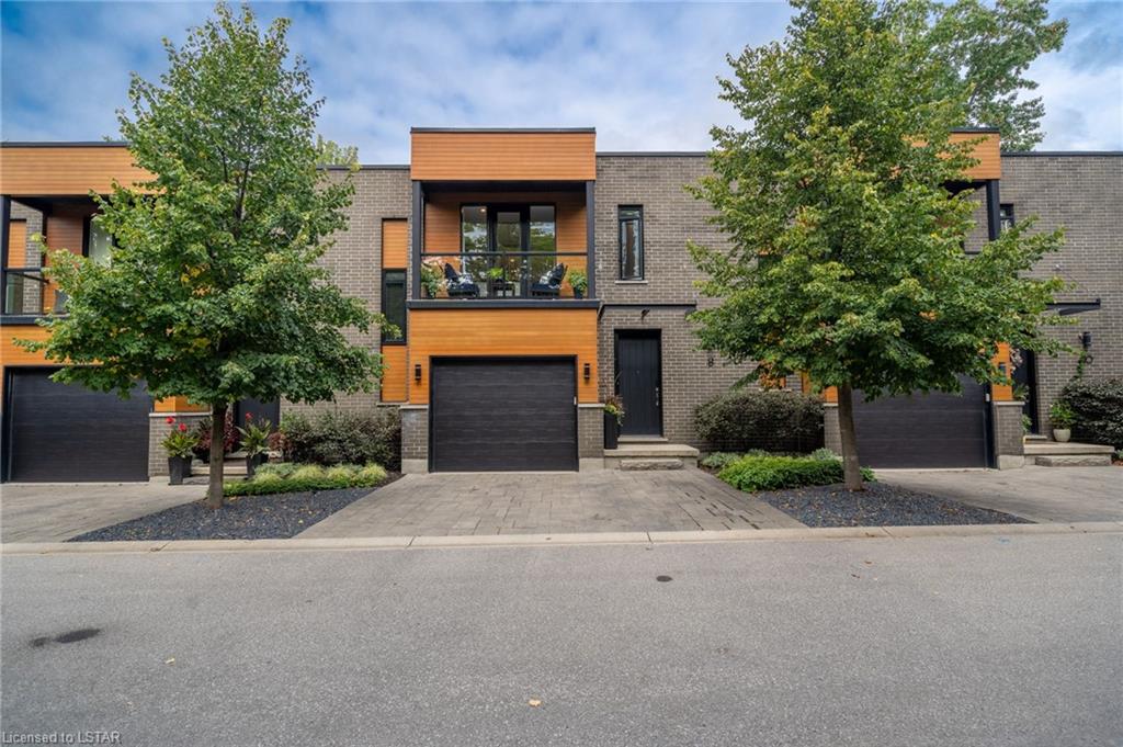 433 Hyde Park Road, #8