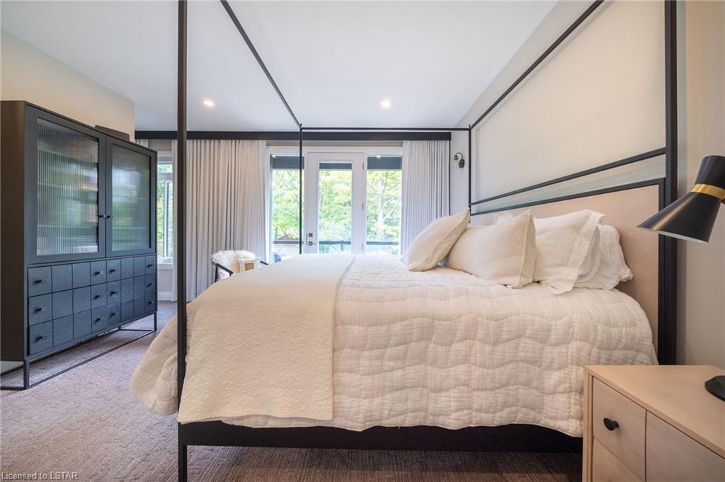 433 Hyde Park Road, #8