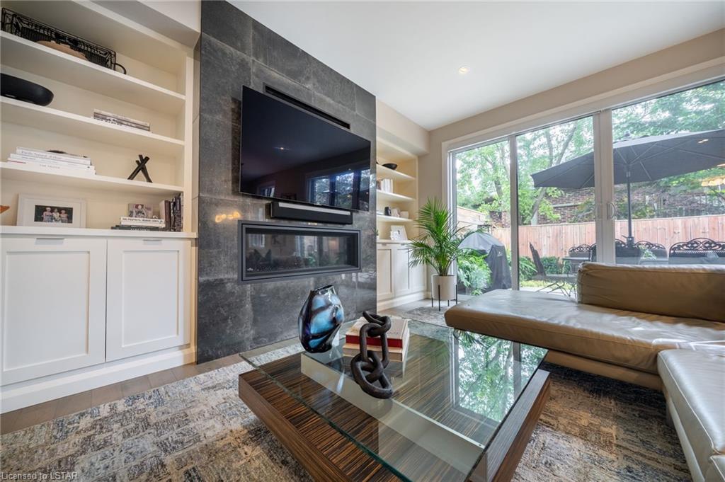 433 Hyde Park Road, #8