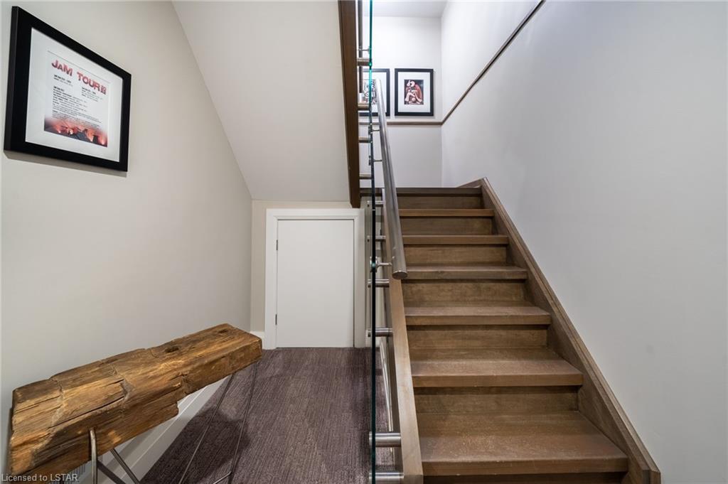 433 Hyde Park Road, #8