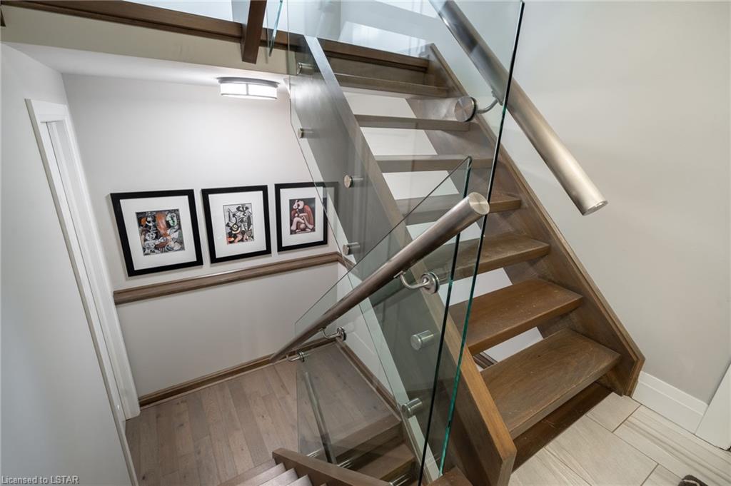 433 Hyde Park Road, #8