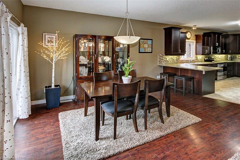 1152 Oakcrossing Road, #MAIN