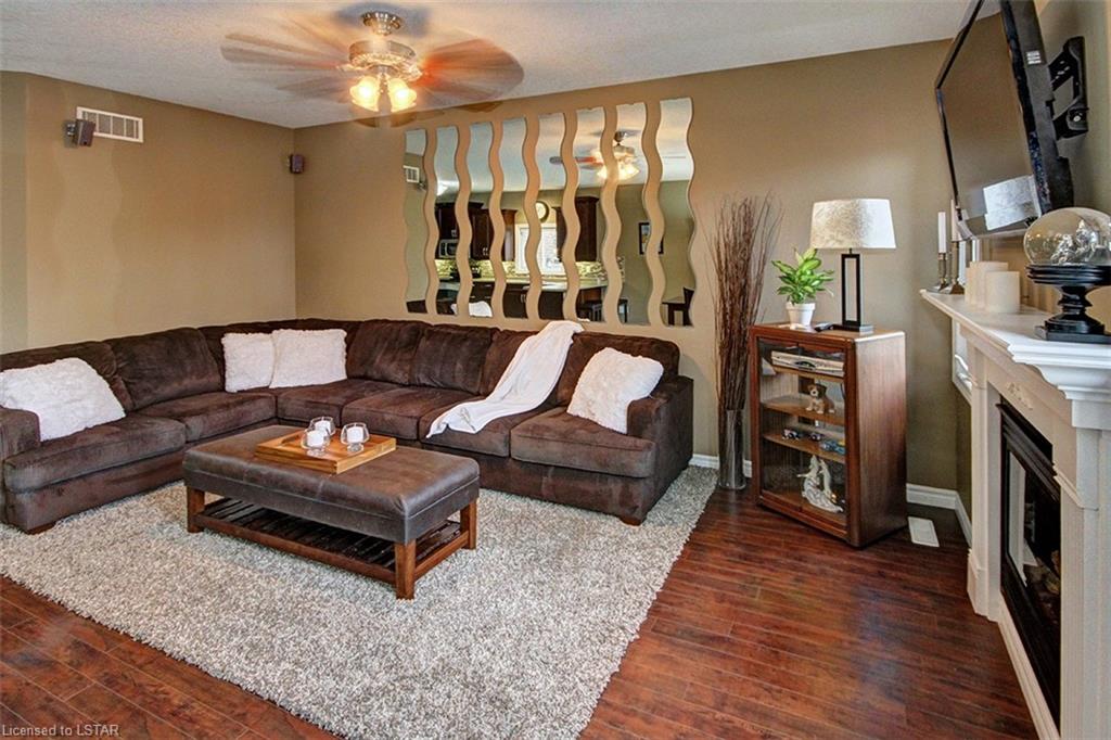 1152 Oakcrossing Road, #MAIN