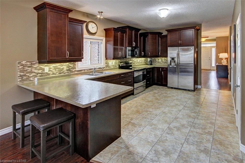 1152 Oakcrossing Road, #MAIN