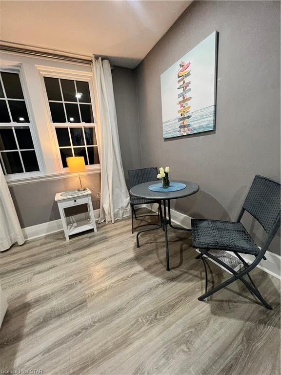 389 Dufferin Avenue, #4