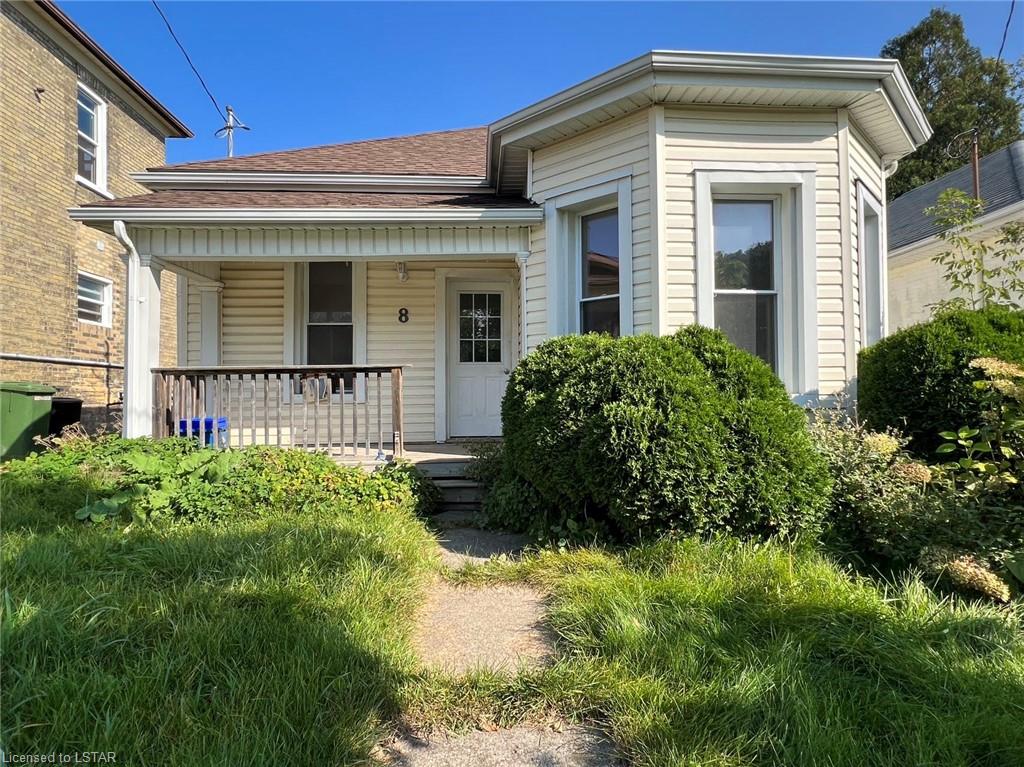 8 Erie Street
