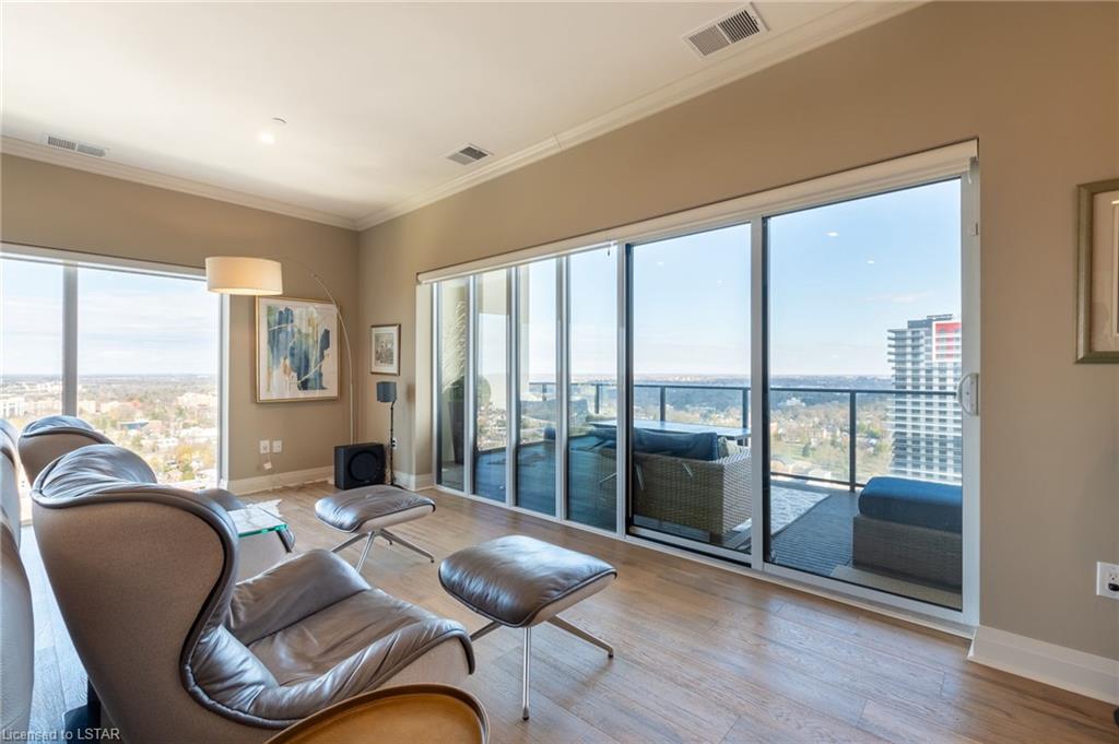 505 Talbot Street, #2702