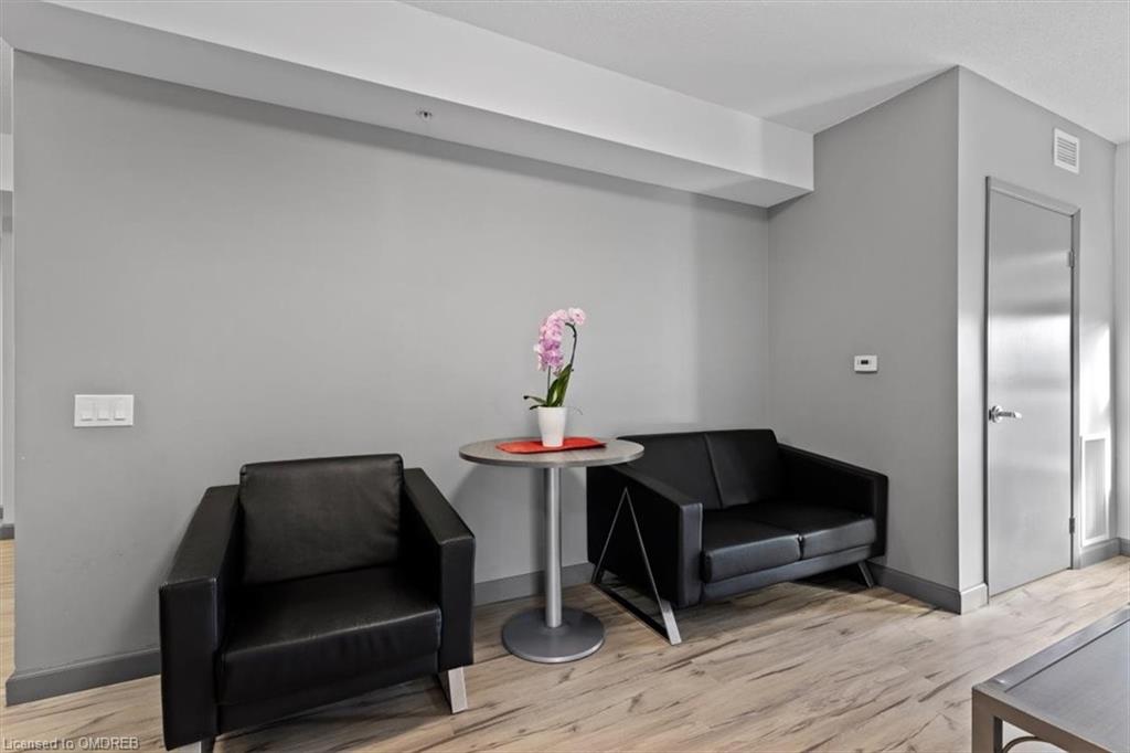 258A Sunview Street, #1512