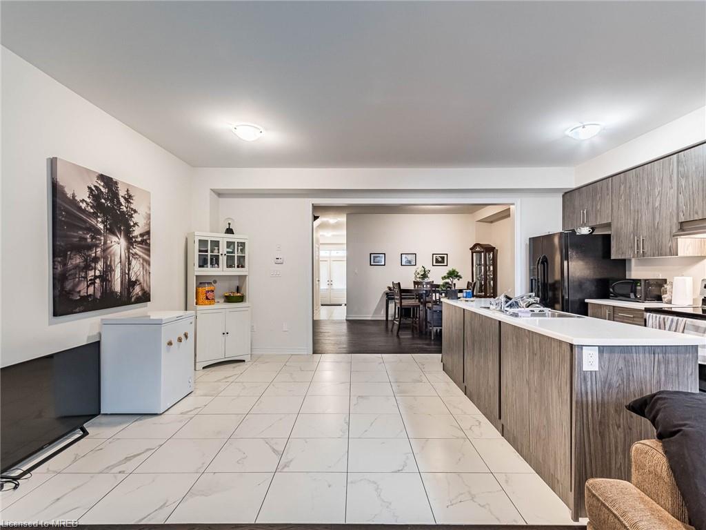 166 Deerpath Drive, #104