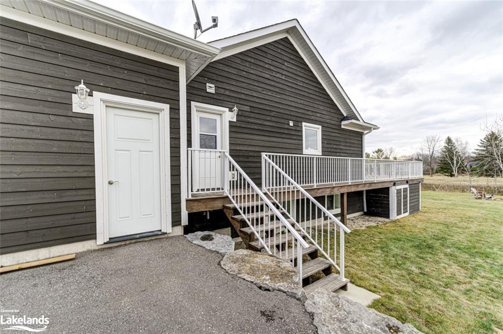 6 Deanna Drive