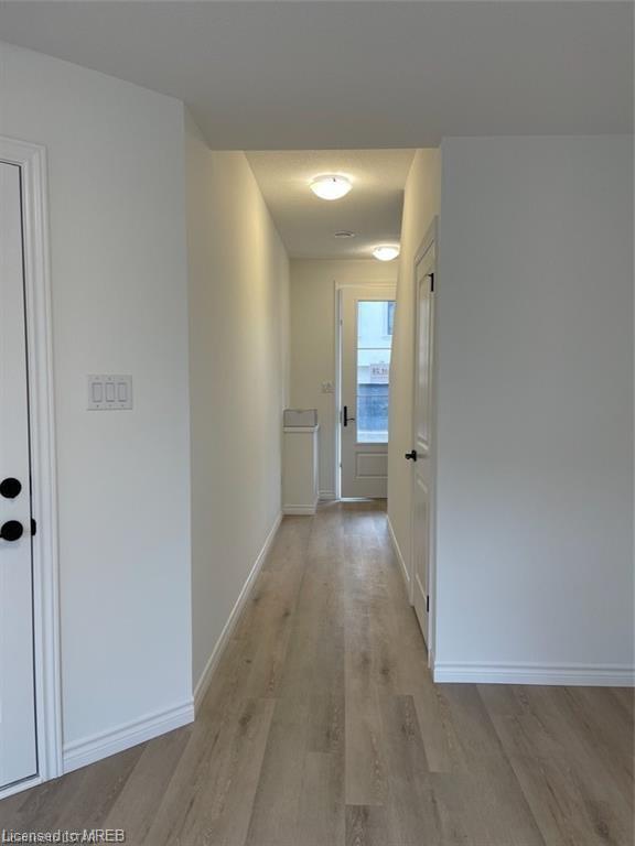 2545 Meadowlands Way