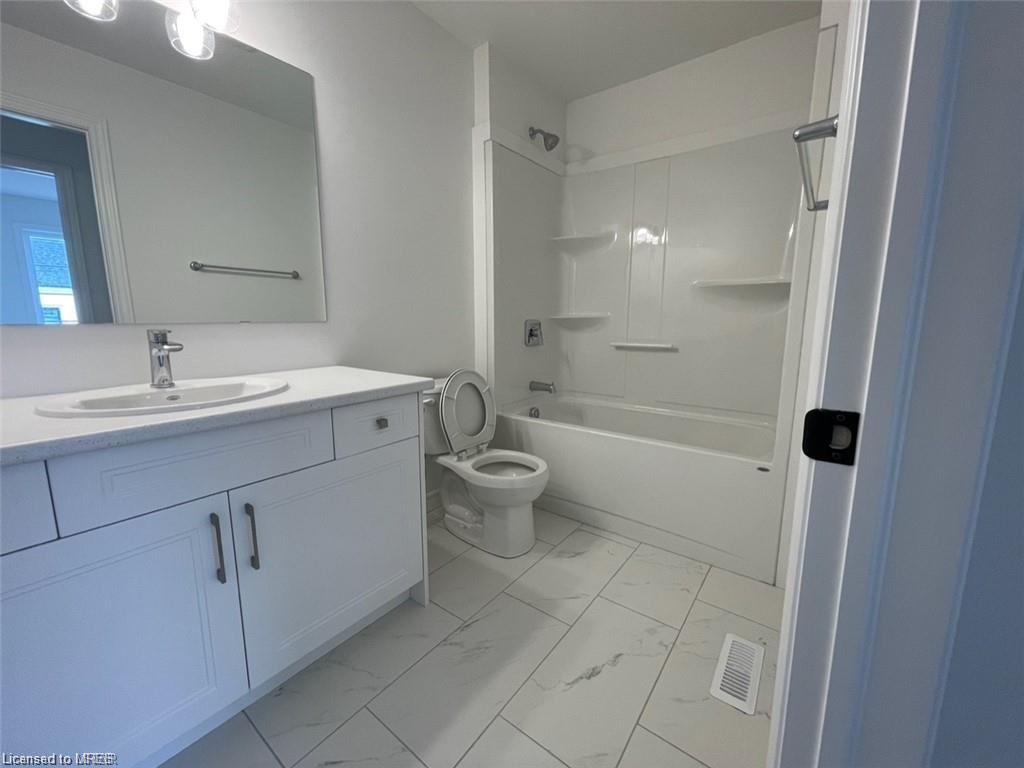 2545 Meadowlands Way