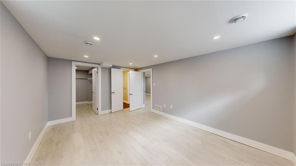 77 Godfrey Drive