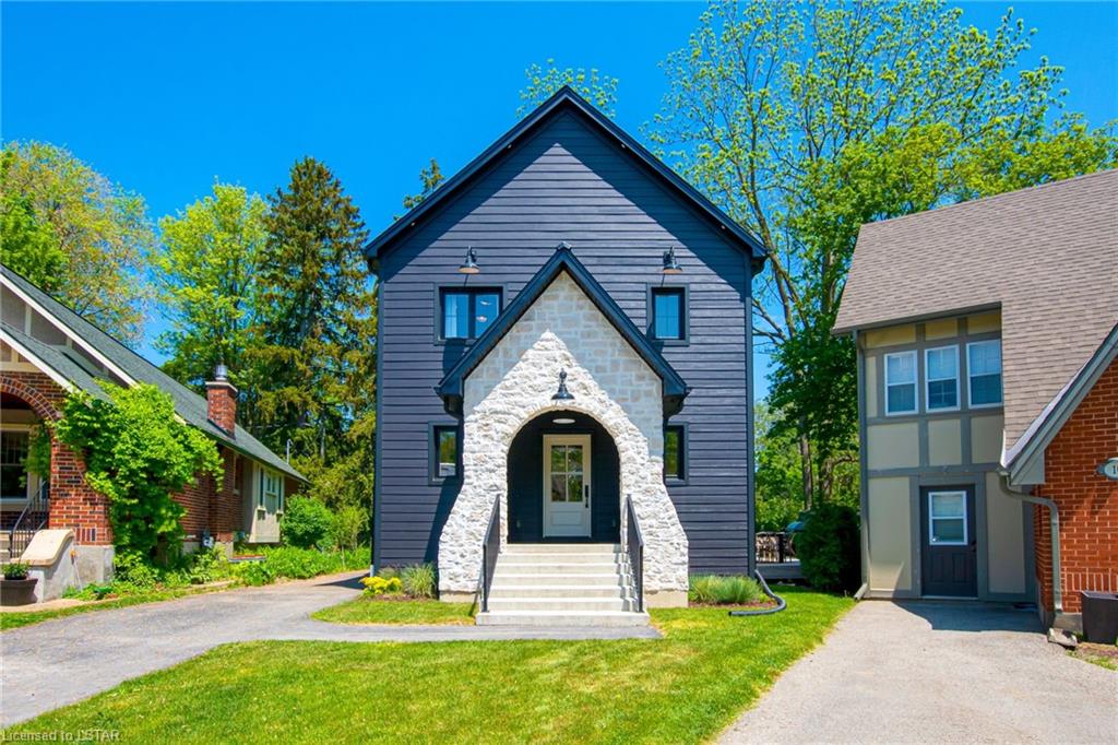 12 Clenray Place