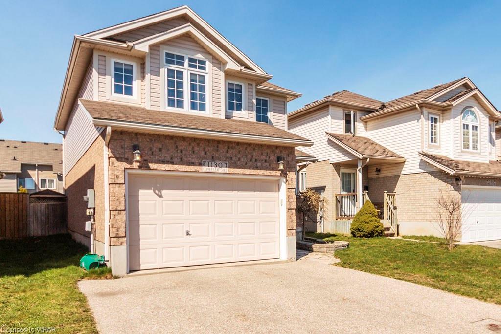 1130 Copper Leaf Crescent