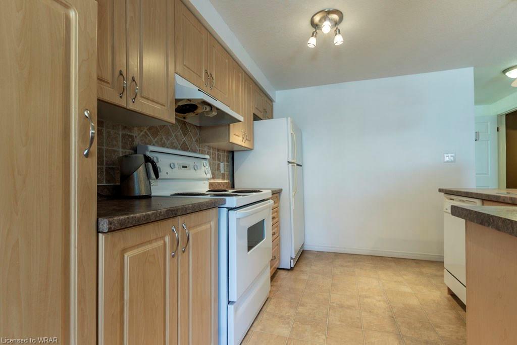 1130 Copper Leaf Crescent