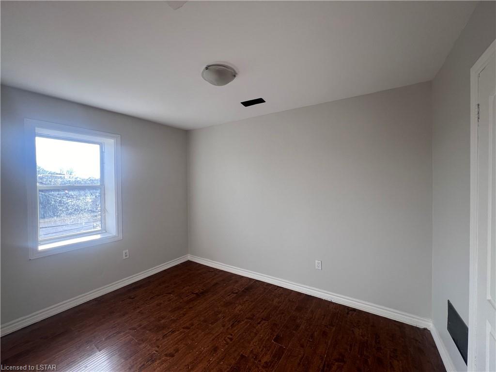 725 Hamilton Road, #4