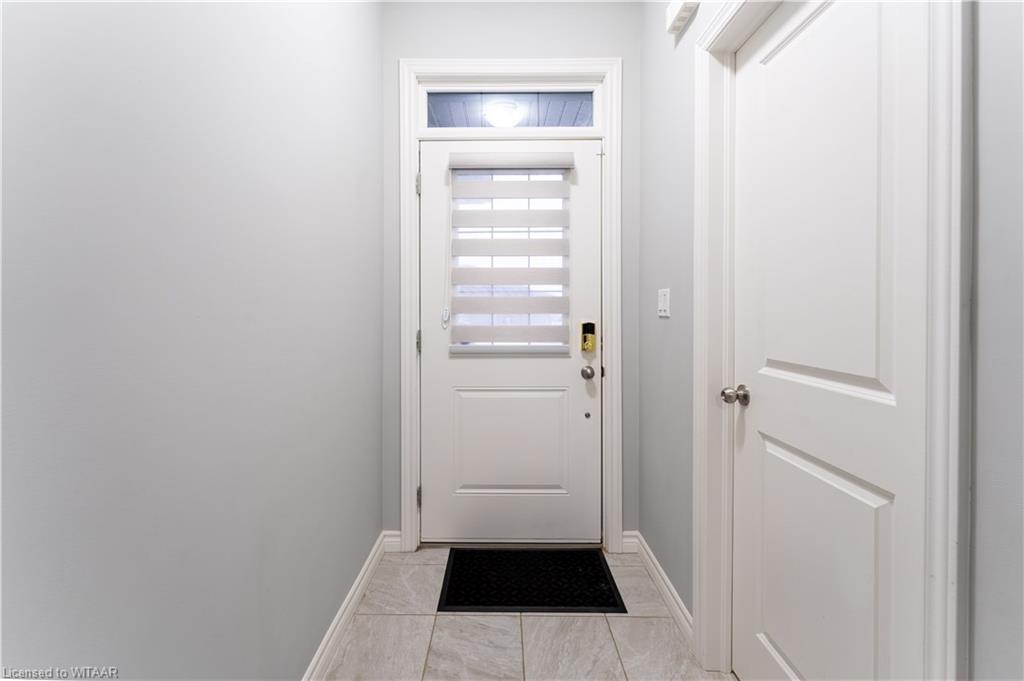 236 Links Crescent