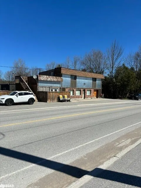 250 Moonstone Road E