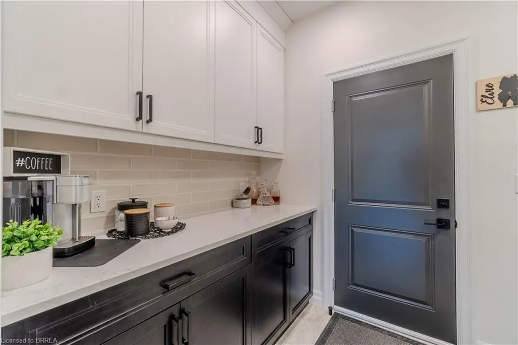 68 Cedar Street, #11