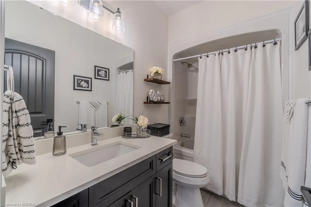 68 Cedar Street, #11