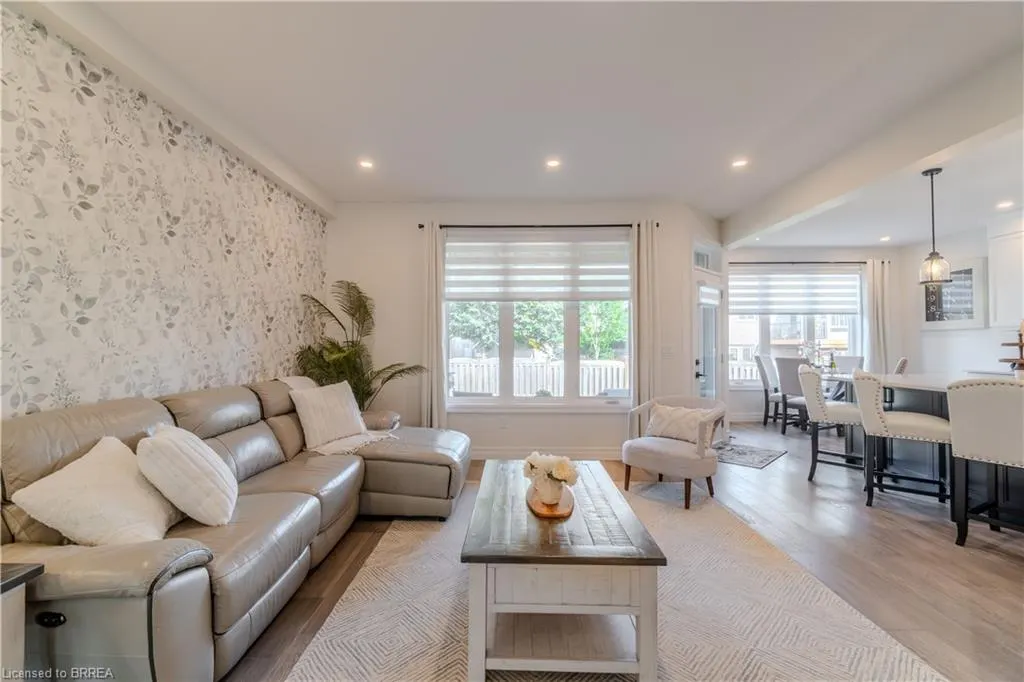 68 Cedar Street, #11