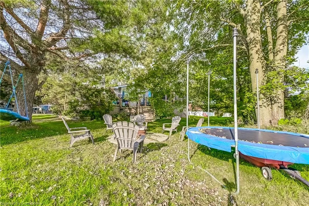 1161 4th Concession Rd W