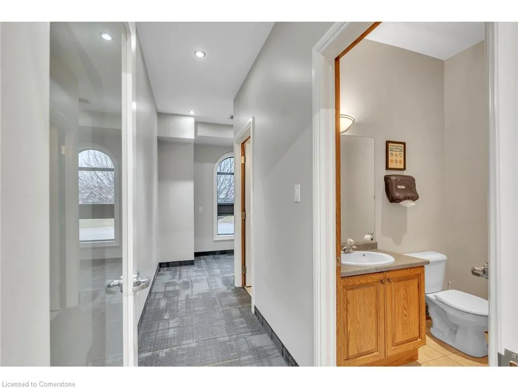 735 Bridge Street W
