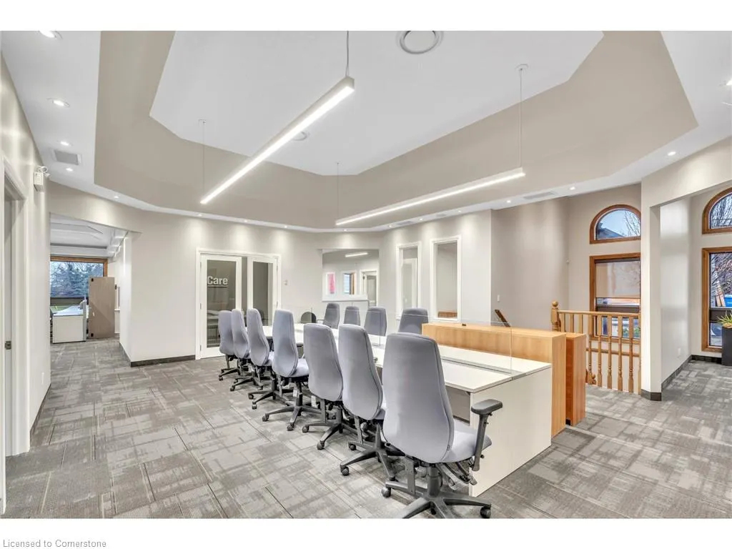 735 Bridge Street W