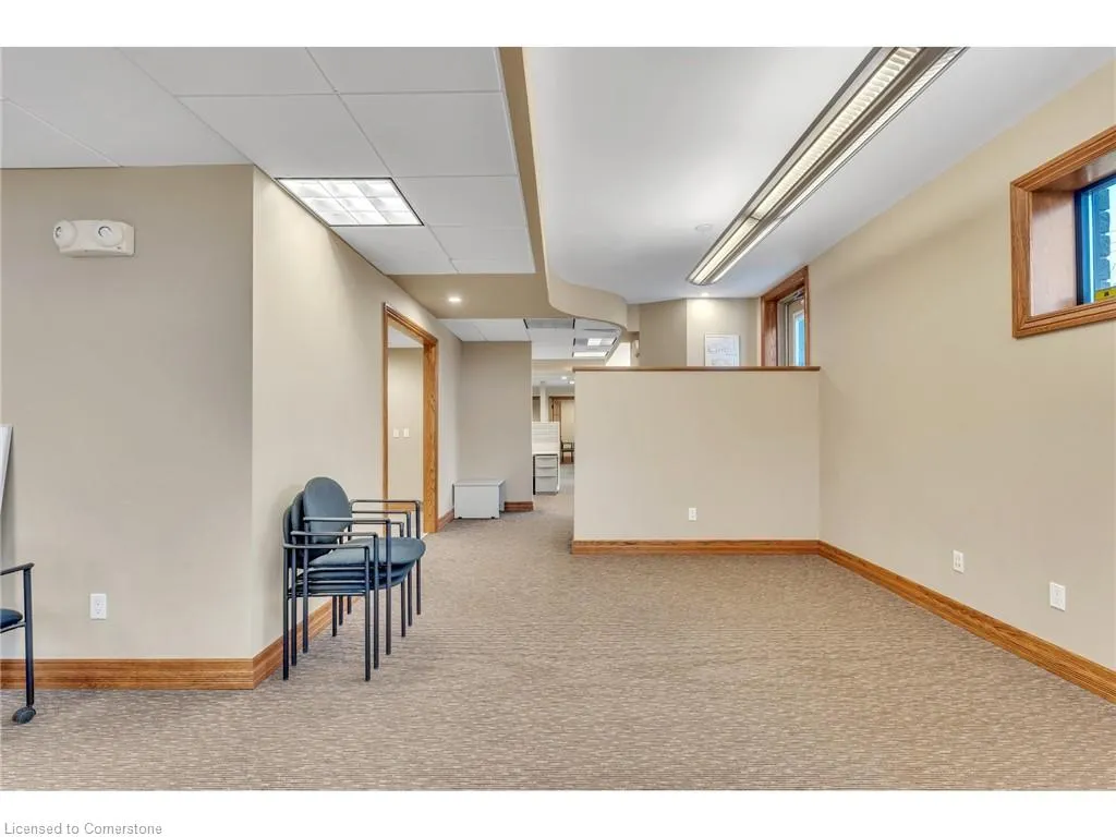 735 Bridge Street W