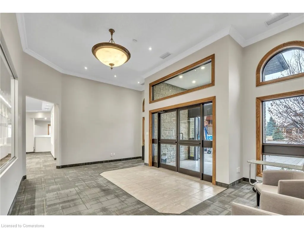 735 Bridge Street W