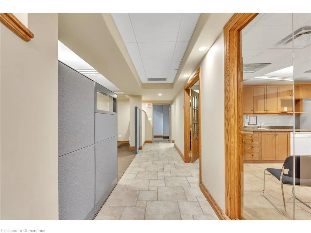735 Bridge Street W