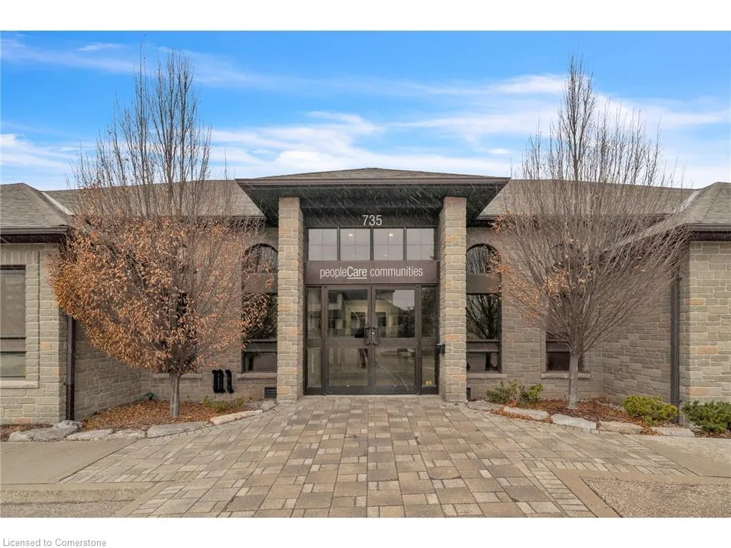 735 Bridge Street W