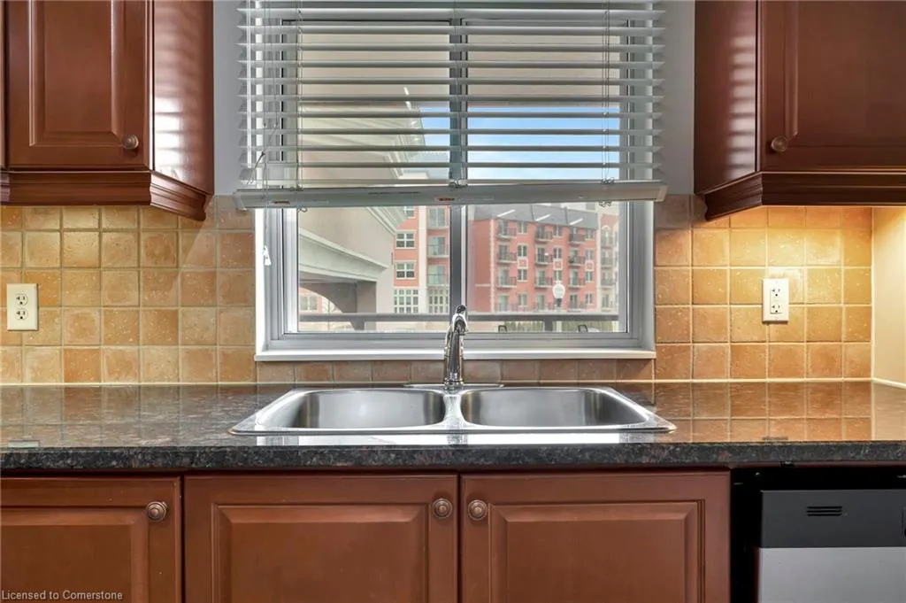 4000 Creekside Drive, #203